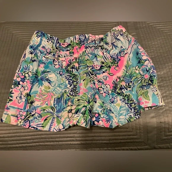 Lilly Pulitzer Disney Collection Linen Shorts Size Small - Picture 4 of 6